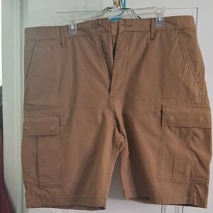 Levi's Tan Cargo Shorts Classic Style